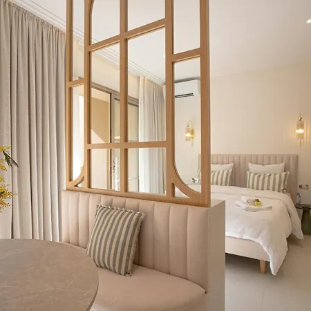 Apartmanhotel Maison Raphael - Plages, Et Gare A Pied 3*