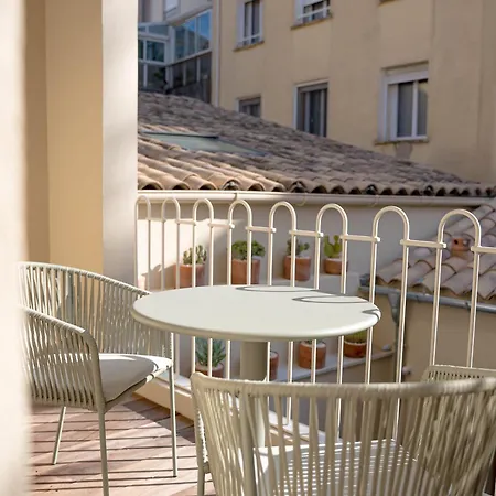 Lejlighedshotel Maison Raphael - Plages, Et Gare A Pied 3*