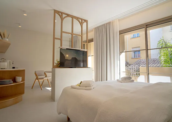 Maison Raphael - Plages, Et Gare A Pied Saint-Raphaël