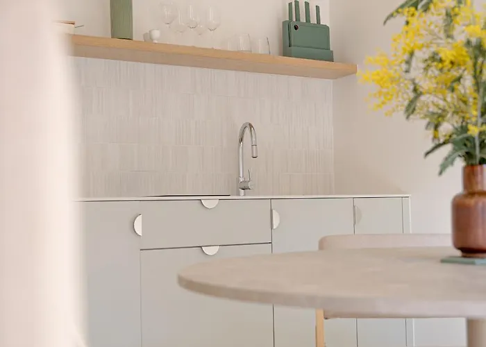 Apartahotel Maison Raphael - Plages, Et Gare A Pied 4*